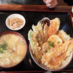 麺処まると - 海老＆野菜天丼　1,000円