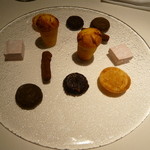 ライラ - １２．デザート③オレンジマフィン・洋梨のタルト・山葡萄のマシュマロ・ジンジャーチョコレート他焼き菓子2014.1.1x