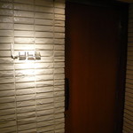 ライラ - エントランス