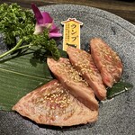 黒毛和牛一頭買い 本格和牛焼肉 個室 清香苑 大宮店 - 