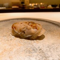 鮨 由う - 