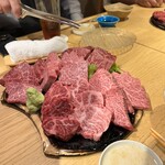 個室 炭火焼肉 有田牛 - 