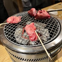 個室 炭火焼肉 有田牛 本店 - 