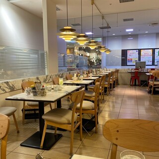 生クリーム専門店 ミルク_2