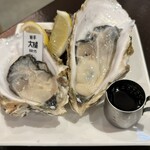 Crab Shrimp and Oyster - 生牡蠣