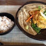 雅 - ピカタとごはん