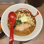 らぁ麺 よしきゅう - バター煎りニンニクらぁ麺