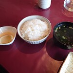 Arasakitei - お魚セット 2400円　ご飯 汁物 香物