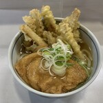 Kuma ya - きつねうどん（プラスごぼう天１２０円）　４６０円