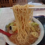 白木屋 - みそタンメン_780円　天空麵リフト