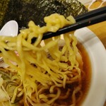 Ekisoba Oomiya - 麺リフト