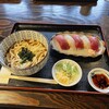 Jingorou - 1250円で本格うどんと中トロ握りが食べれます