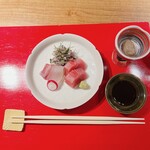 Sampiryouron - ごぼう醤油とお刺身(真鯛とまぐろ？)