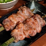 炭火焼き大衆酒場cacco - 大串せせりの塩焼き