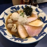 236195520 - ラーメン。