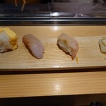 Tennen honmaguro ariso zushi - 2の皿 1680円