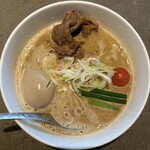 名前のないラーメン屋 - 濃らーめん和牛並＋味玉