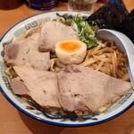 ケンチャンラーメン - 中華そば、チャーシュー２枚トッピング。