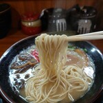 博多長浜らーめん ぼたん - 細麺