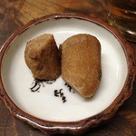 大衆酒場 斎藤 - お通しは芋の煮っ転がし