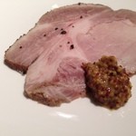 Patisserie ＆Restaurant Amour - 味、旨し、豚ちゃん、肉旨し♪