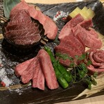 黒毛和牛焼肉 薩摩 牛の蔵 - 