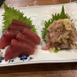 金町製麺 - カツオの刺身とアジのなめろう