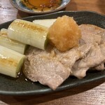 金町製麺 - 矢切ネギと豚ロースのおろしポン酢　450円