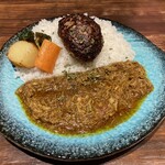 エイト カリィ - エイト無水カレー＠1,200円にハンバーグ＠500円をトッピング