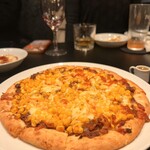 イタリアン チャイナバル村塾 - キーマカレーピザに蜂蜜をかけて食べても美味しい♡