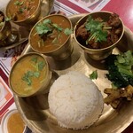 インド・ネパールレストラン プルナディープ - スペシャル　ダル・ビーフ・ホルモン