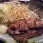 縁家 - 2014.1. 今日の牛タン（クーポン）　一切れはチビ用に小さくカット