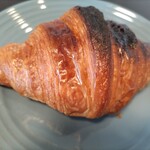 Curly's Croissant TOKYO BAKE STAND - ウッカリちょいと焦がしちまった(ФωФ)