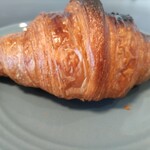 Curly's Croissant TOKYO BAKE STAND - 絶品ですぜ。プレミアムクロワッサン。