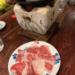 Nawanai - 風情ある七輪で焼き上げる「コウネ」は広島県民のソウルフードだそうです( ｡•̀ω-)b 