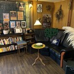 日方珈琲焙煎所 by CAFE SQUARE - 店内❗️