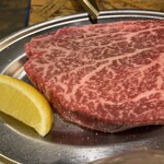 焼肉ホルモン まつとよ苑 - 和牛極上ヒレ肉