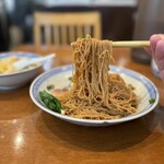 Shinki - 海老入りワンタンつゆなし麺　香港麺　麺リフト