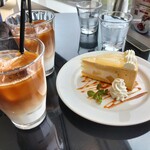 カフェテラス トリコロール - 