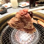 Oribu Yakiniku Higyuu - とてもきめ細かく、脂身甘くジューシーで柔らかく美味しい❗️