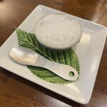 タイ料理トムヤムくん - カノムトゥアイ