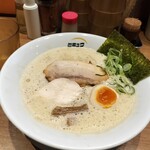 麺 ヒキュウ 六甲道店 - 