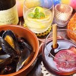 moca - ムール貝の白ワイン蒸し