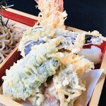 Togakushi Soba Narukiya - 天ぷら拡大