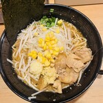 肉盛り みそラーメン 侍倶楽部 - 