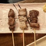 立呑み 焼きとん 大黒 - やきとん5本盛り（650円＋税）