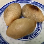 Yunki - 香港式五目もち皮揚げ餃子。