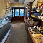 Patisserie Ravi,e relier - 店内の様子