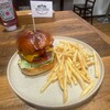 THE BEEF STAND BULL's BURGER - 料理写真: