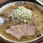 すみれ - 味噌ラーメン大盛り1300円‼️